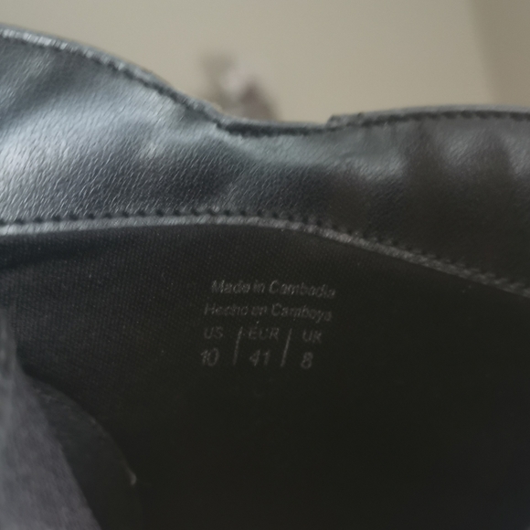 Call It Spring Black Block Heel Booties Size 10 - Picture 6 of 7